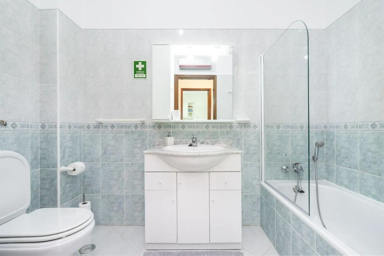 Lovelystay - Casa Da Pinheira Albufeira